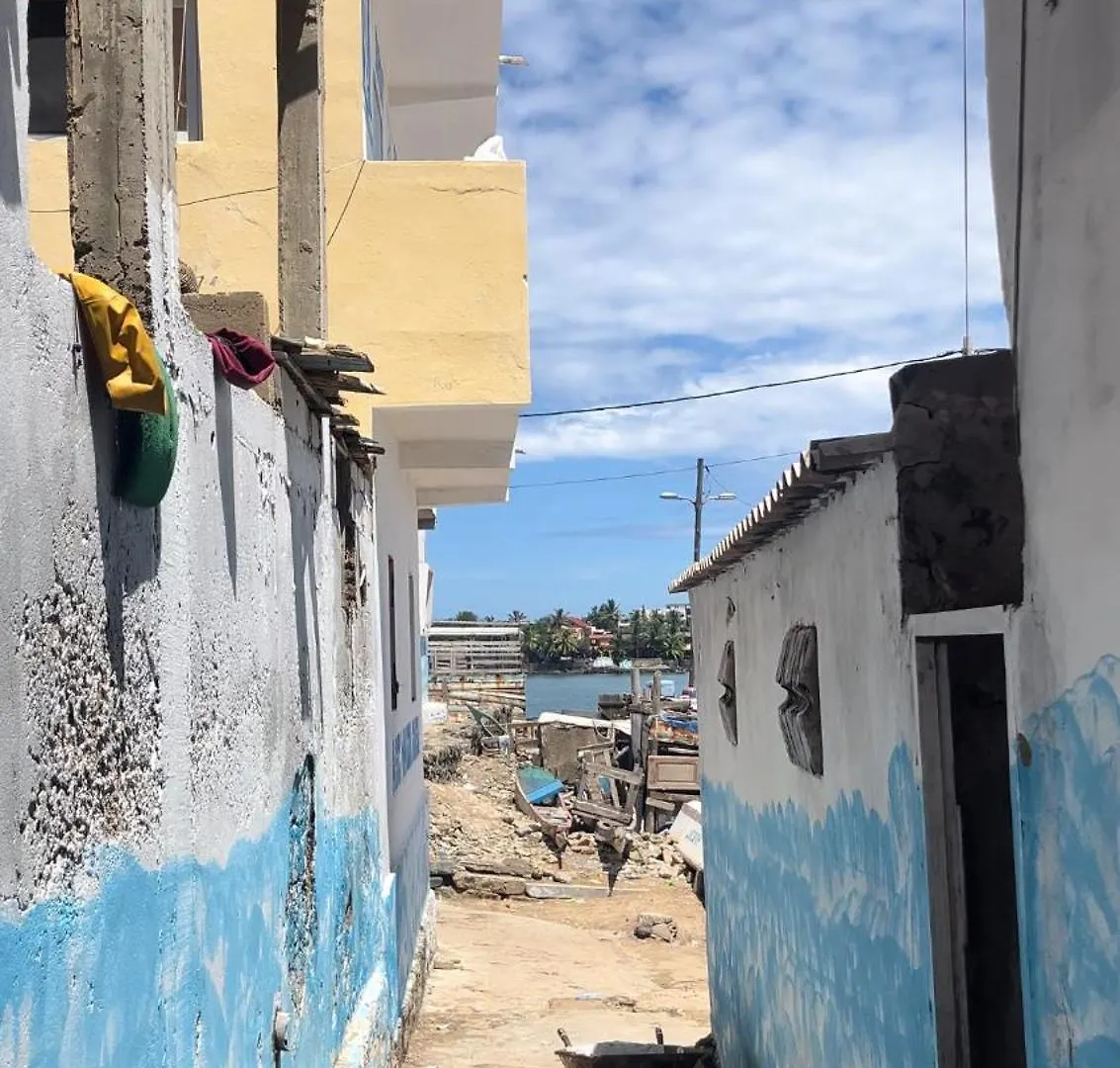 Dar Dyali Rooftop ⁿᵉᵃʳ ⁿᵍᵒʳ ᵇᵉᵃᶜʰ ᵃⁿᵈ ⁱˢˡᵃⁿᵈ Dakar