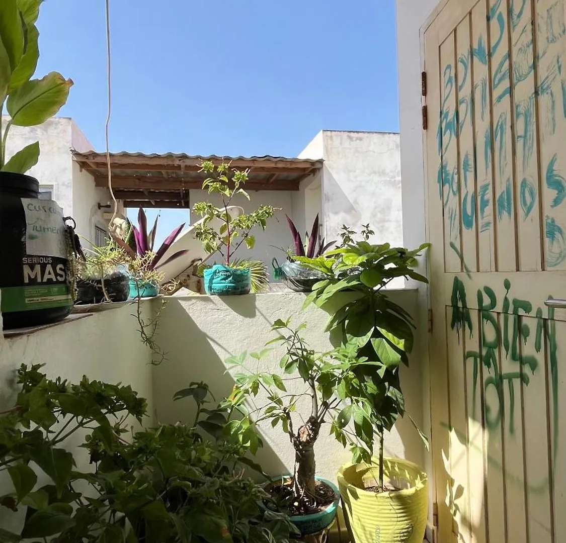 Dar Dyali Rooftop ⁿᵉᵃʳ ⁿᵍᵒʳ ᵇᵉᵃᶜʰ ᵃⁿᵈ ⁱˢˡᵃⁿᵈ Dakar